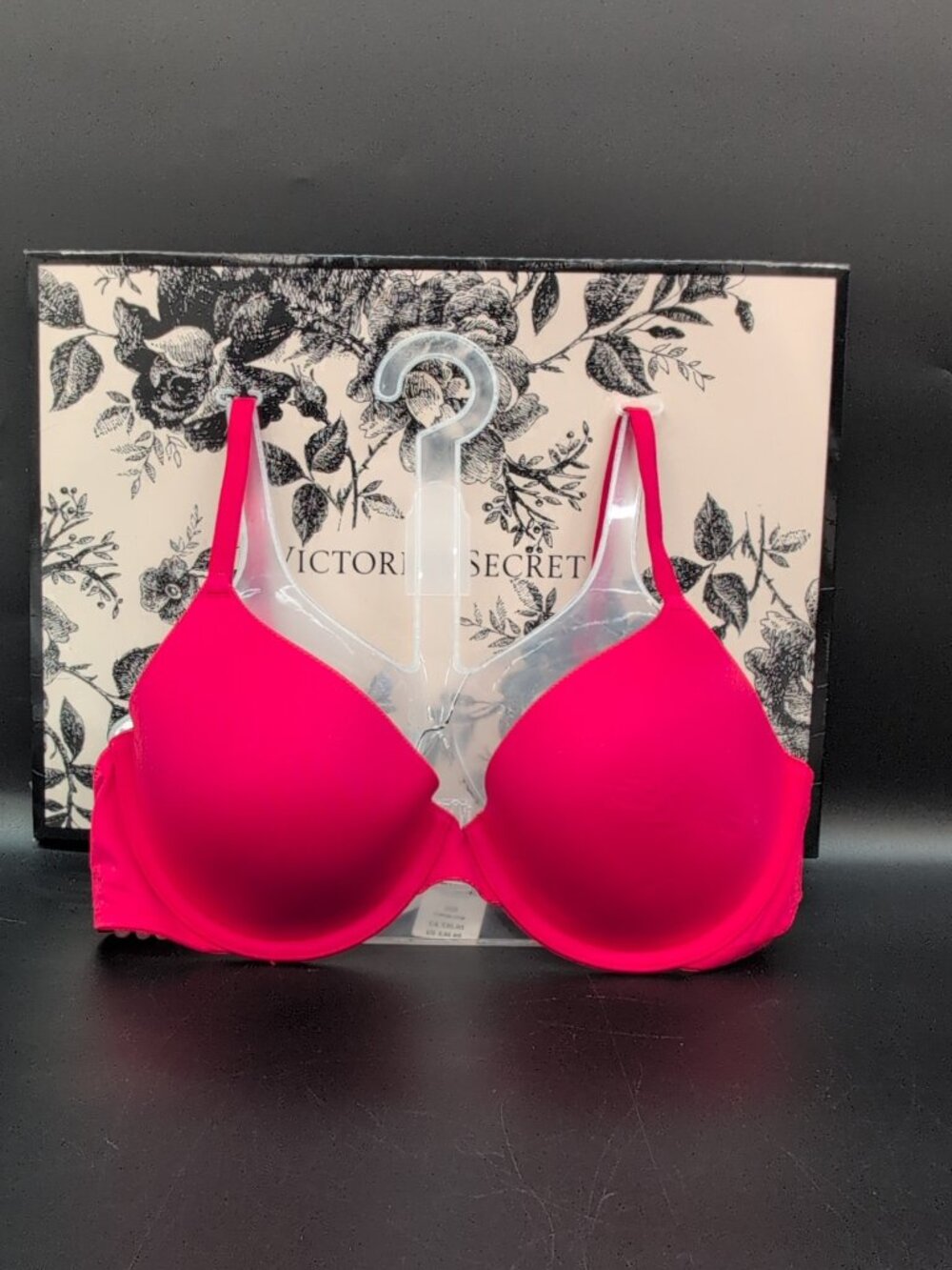 Victoria Secret Pink Wear Everywhere Lightly Lined T Shirt Bra 36B Pepper Red